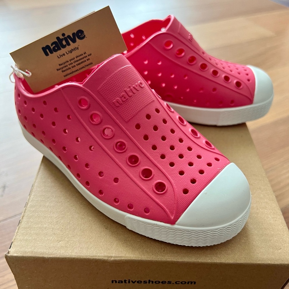 Native Shoes Jefferson Slip-On Shoe Size C10 New in Box
